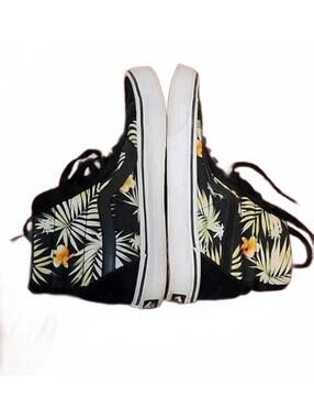VANS Sk8-Hi Reissue Decay Palms Black Womens Size 9 Mens Size 7.5